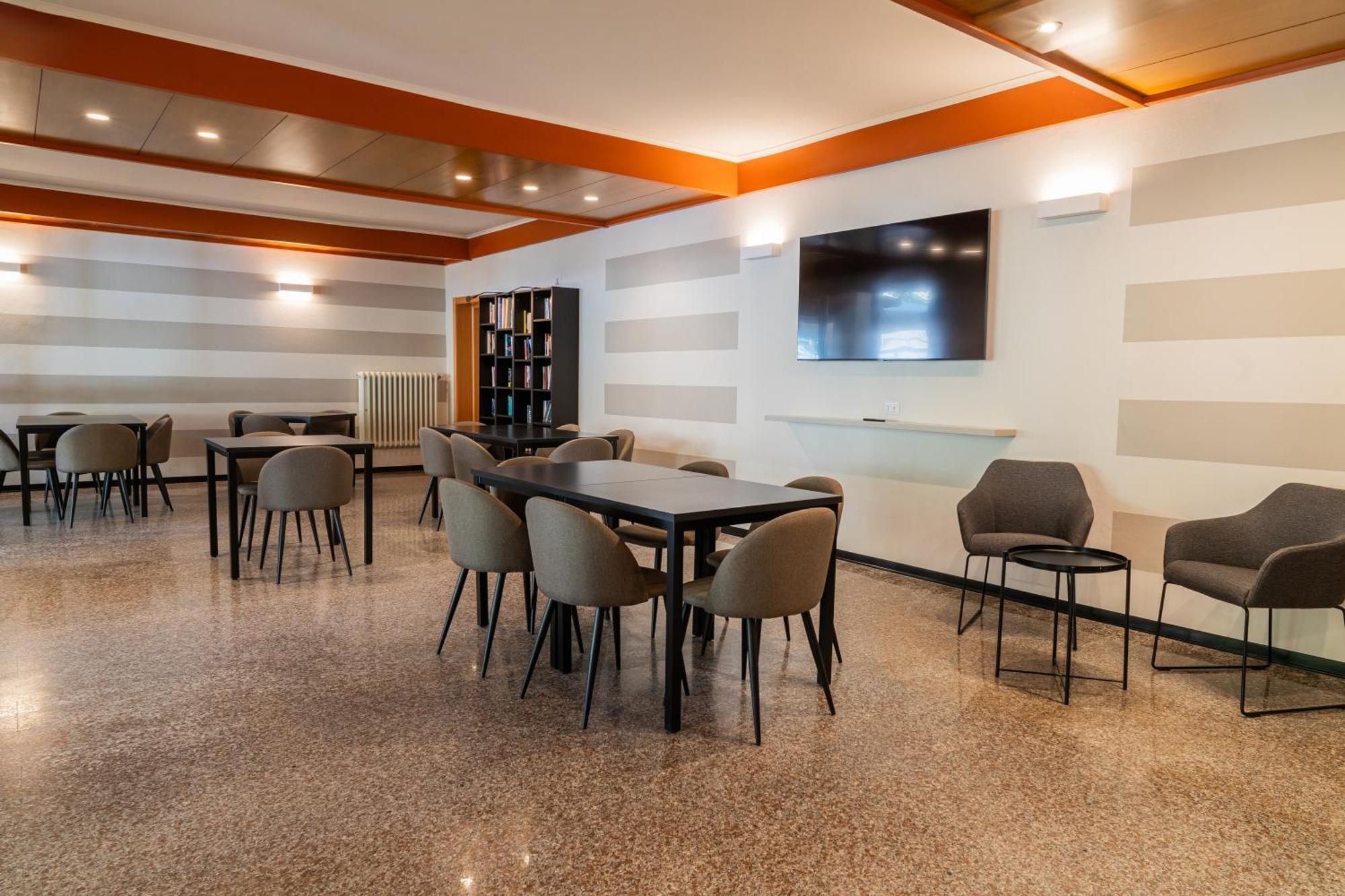 Hotel Ondina E Milazzo Cervia Extérieur photo