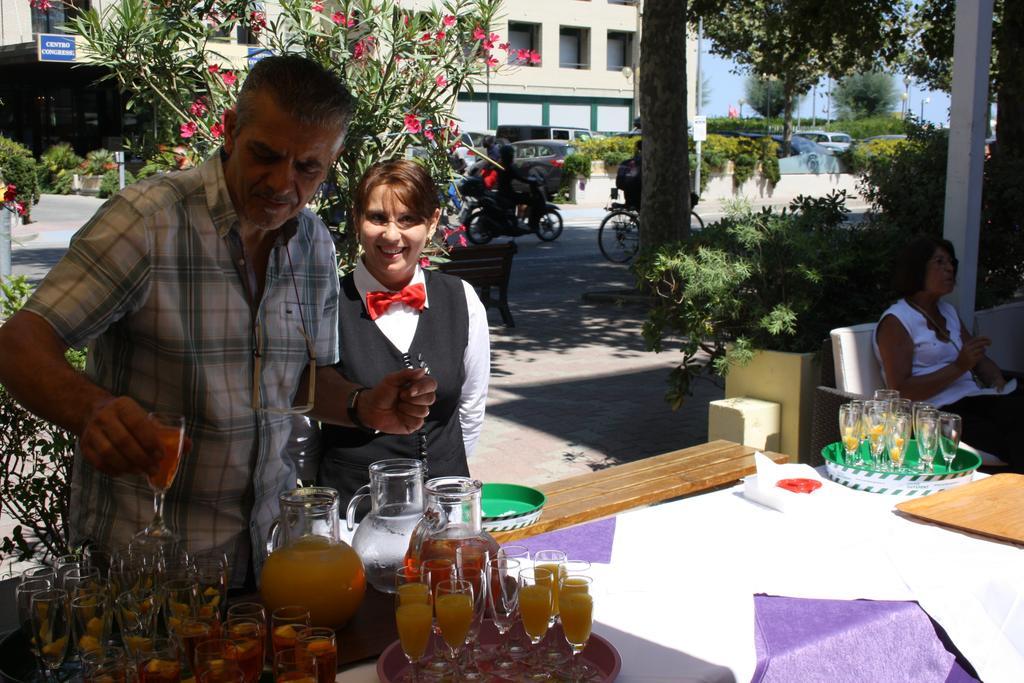 Hotel Ondina E Milazzo Cervia Extérieur photo